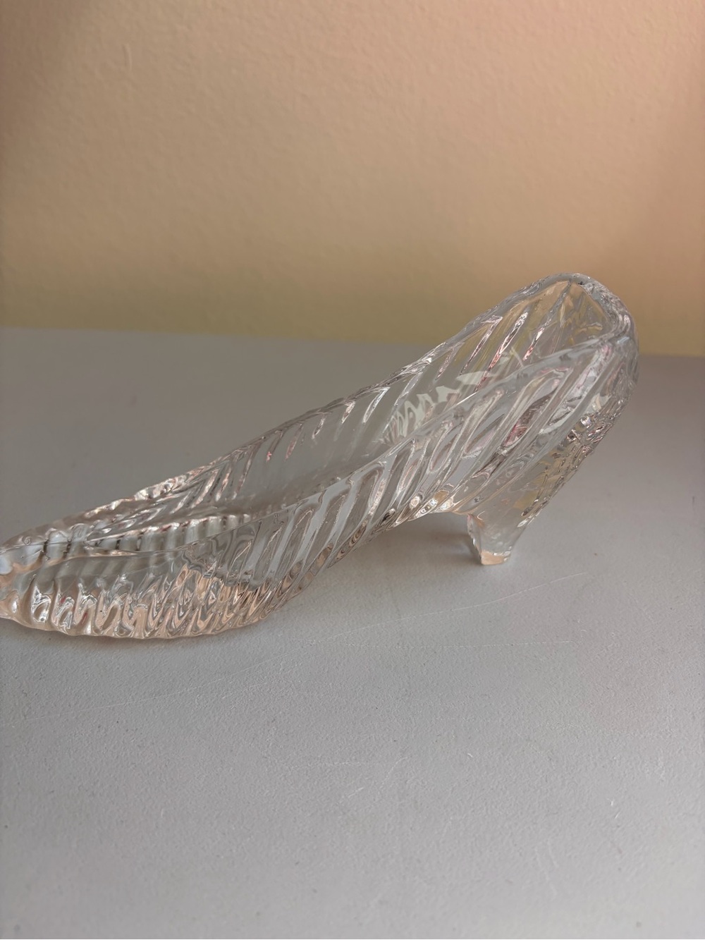 Vintage Hand crafted Clear Art Glass High Heel Decorative Shoe